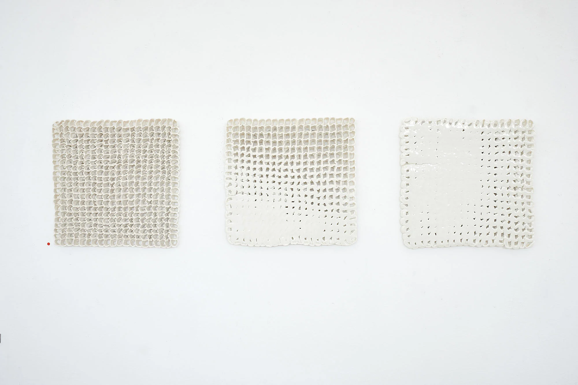 Clay Knit Transformation 1, 2, 3, 34x34x0,5 cm.