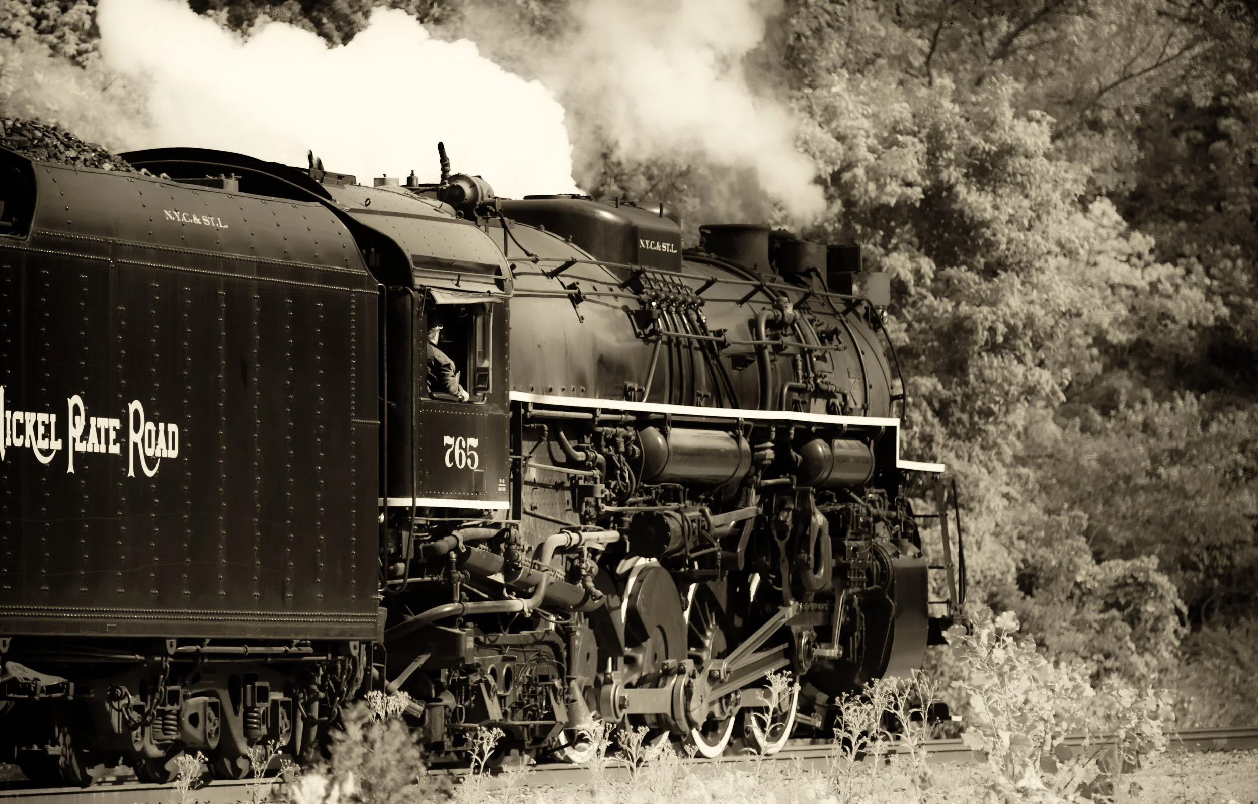 fast-freight-765_15496115173_o.jpg