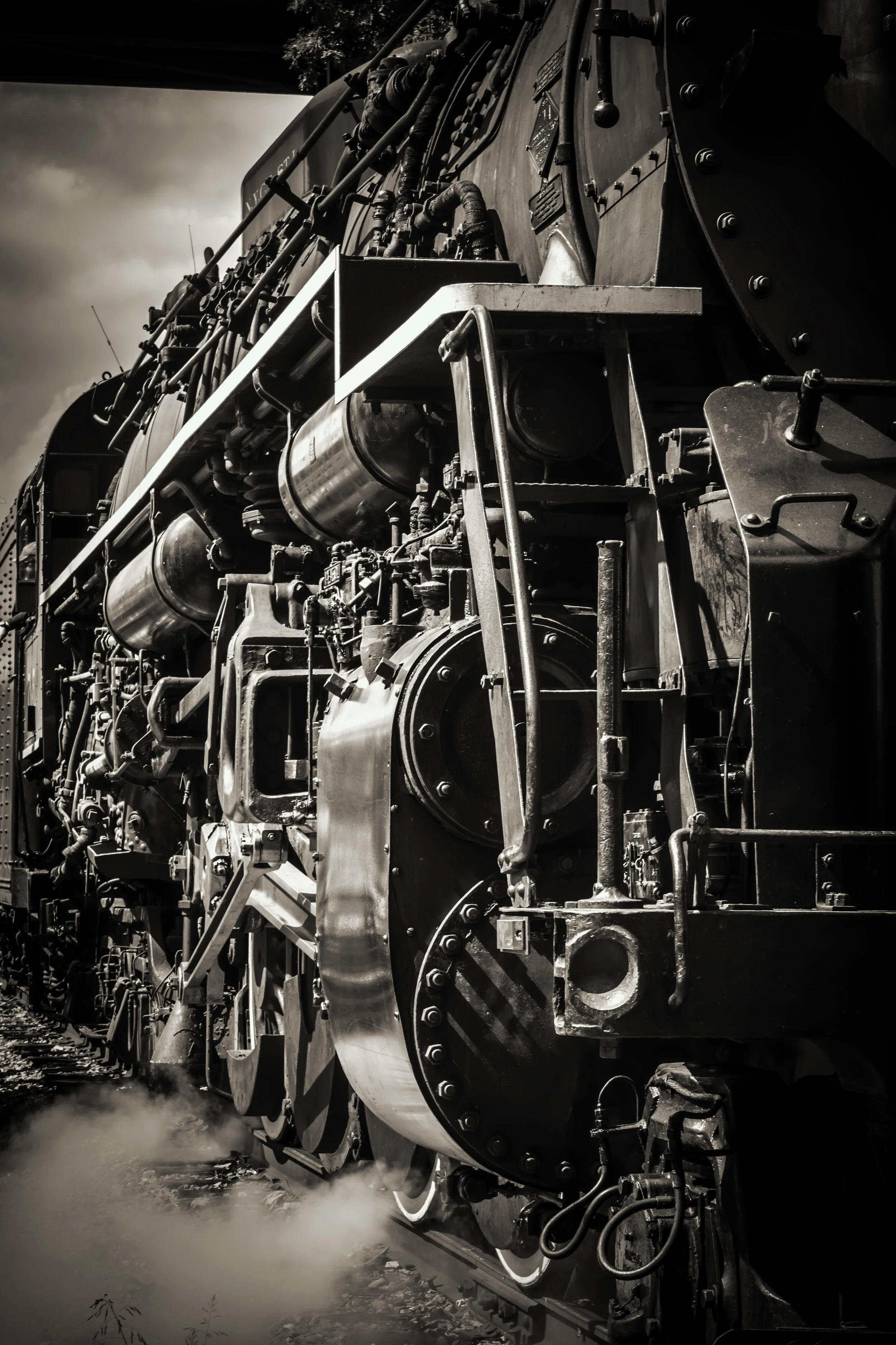 the-essence-of-steam_15940060581_o.jpg