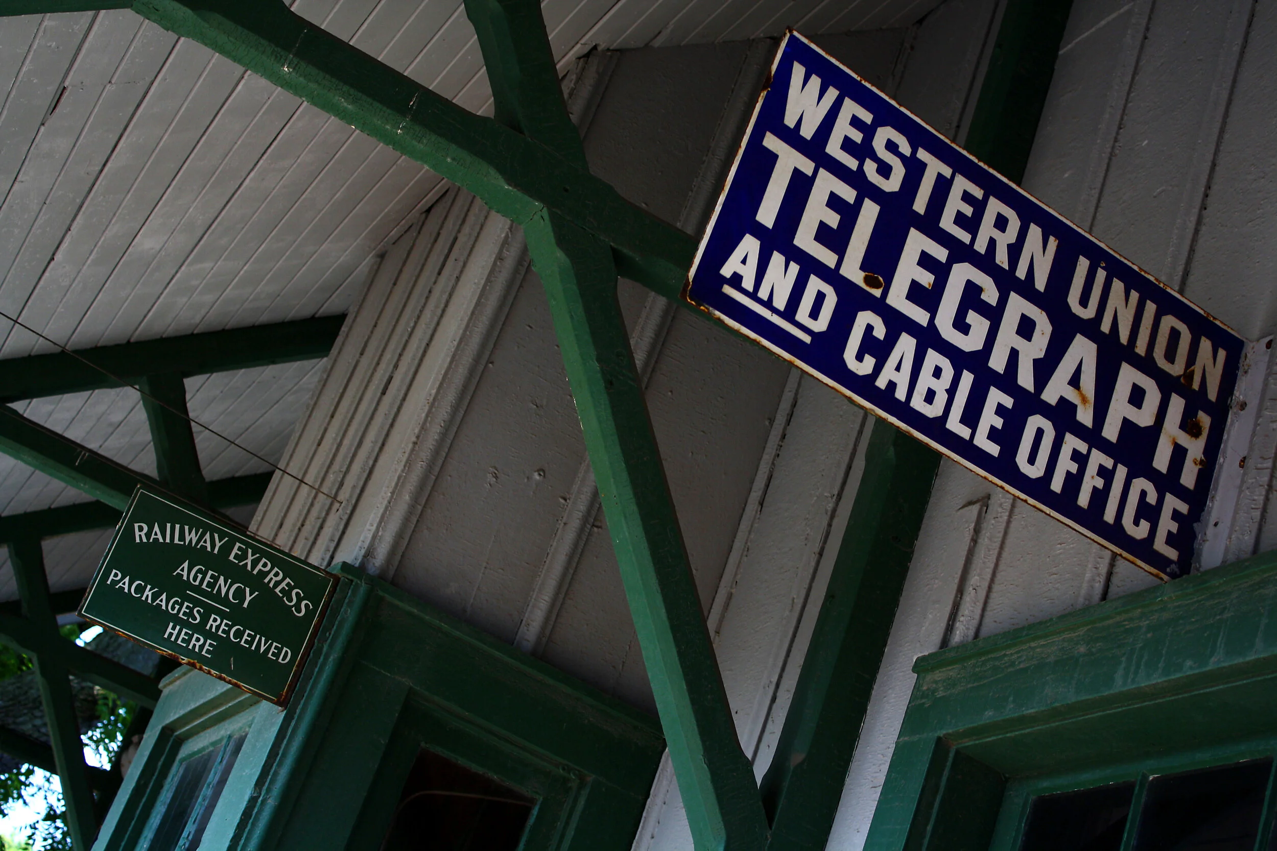 westernunionrailwayexpress.jpg