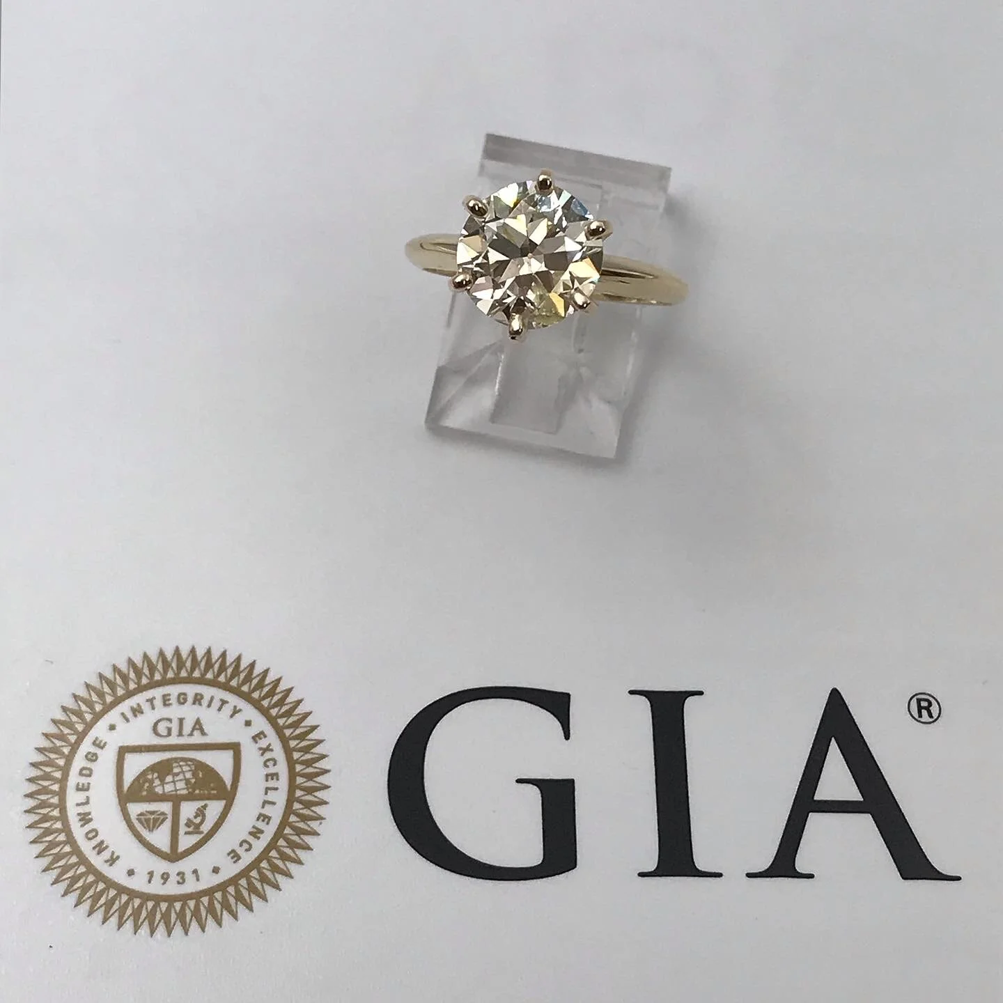 2.54 ct Old European Cut Diamond Ring. W/ GIA cert.
