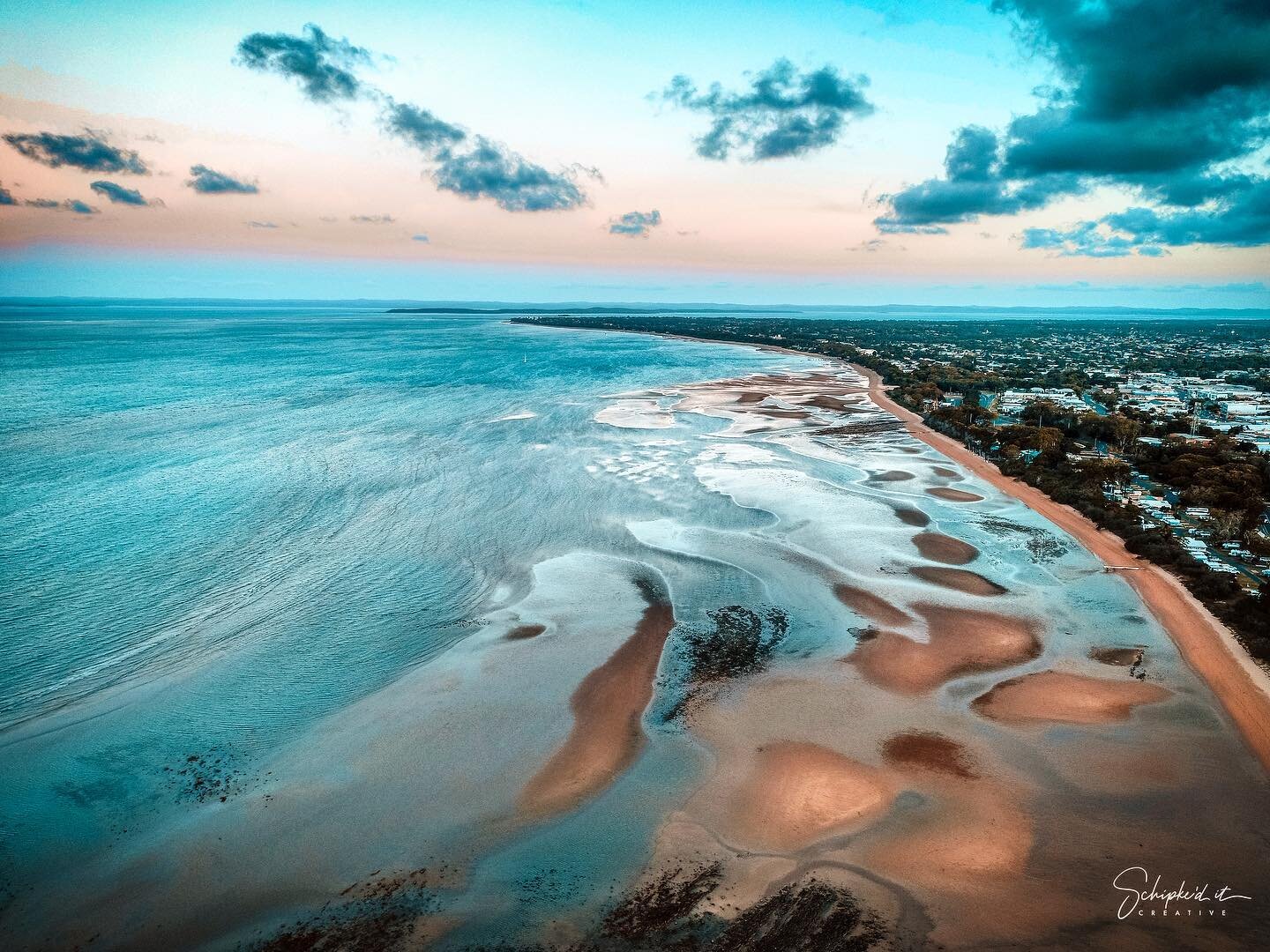 First drone shot, and first post in a long time. Taken from a low-tide Hervey Bay beachside, 100m up.
.
.
&mdash;&mdash;&mdash;&mdash;&mdash;&mdash;&mdash;&mdash;&mdash;&mdash;
Phantom 4 Pro 2.0
&mdash;&mdash;&mdash;&mdash;&mdash;&mdash;&mdash;&mdash