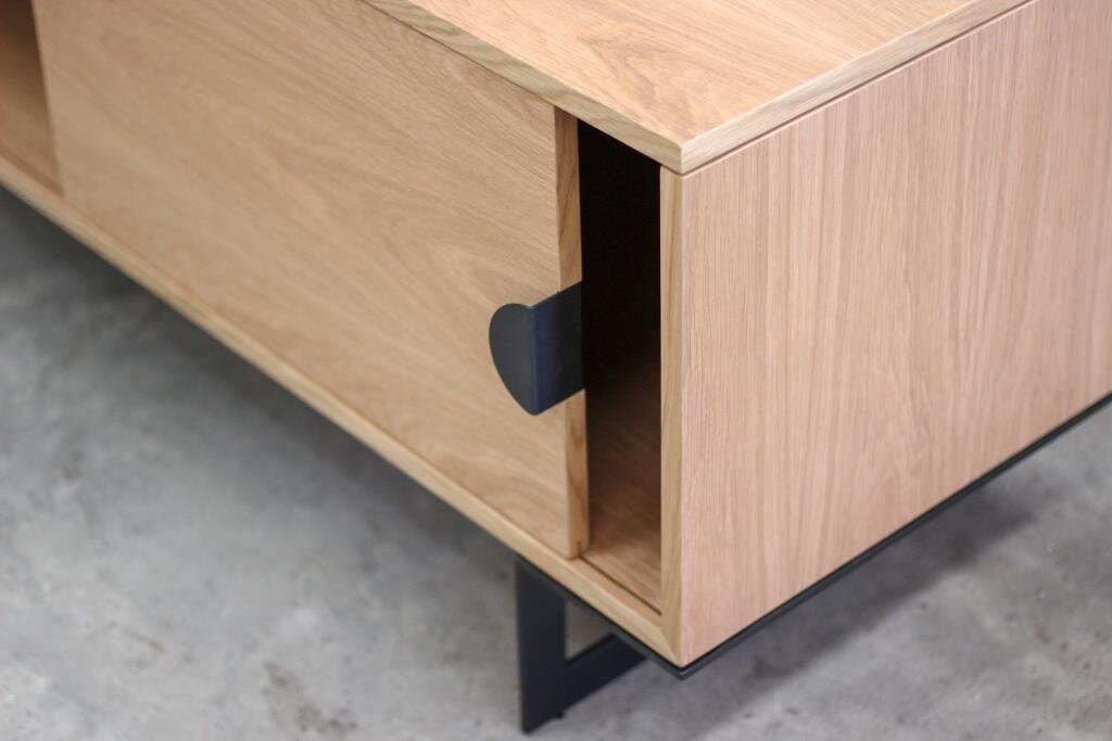 Details - Felix sideboard