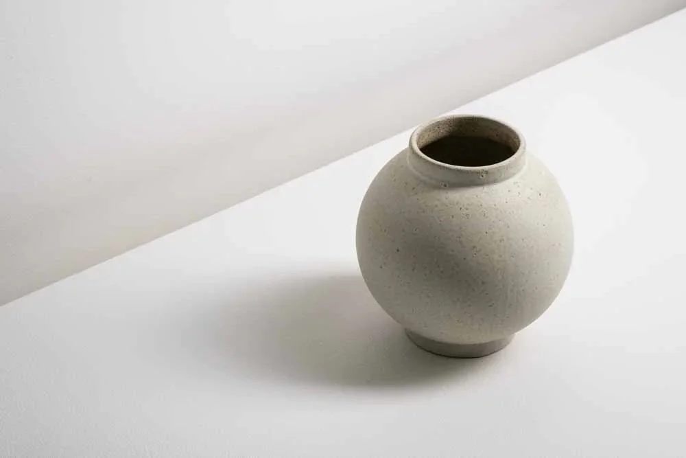 Luna_Vase-8.jpg.jpeg