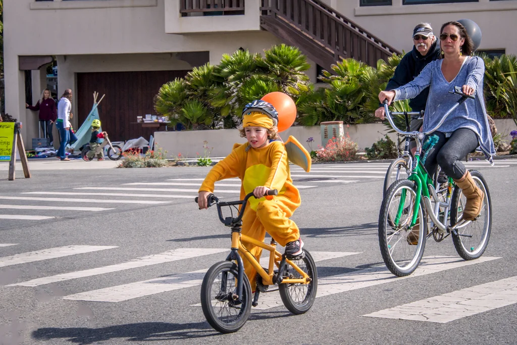 _WCB4197 Open Streets Santa Cruz.jpg