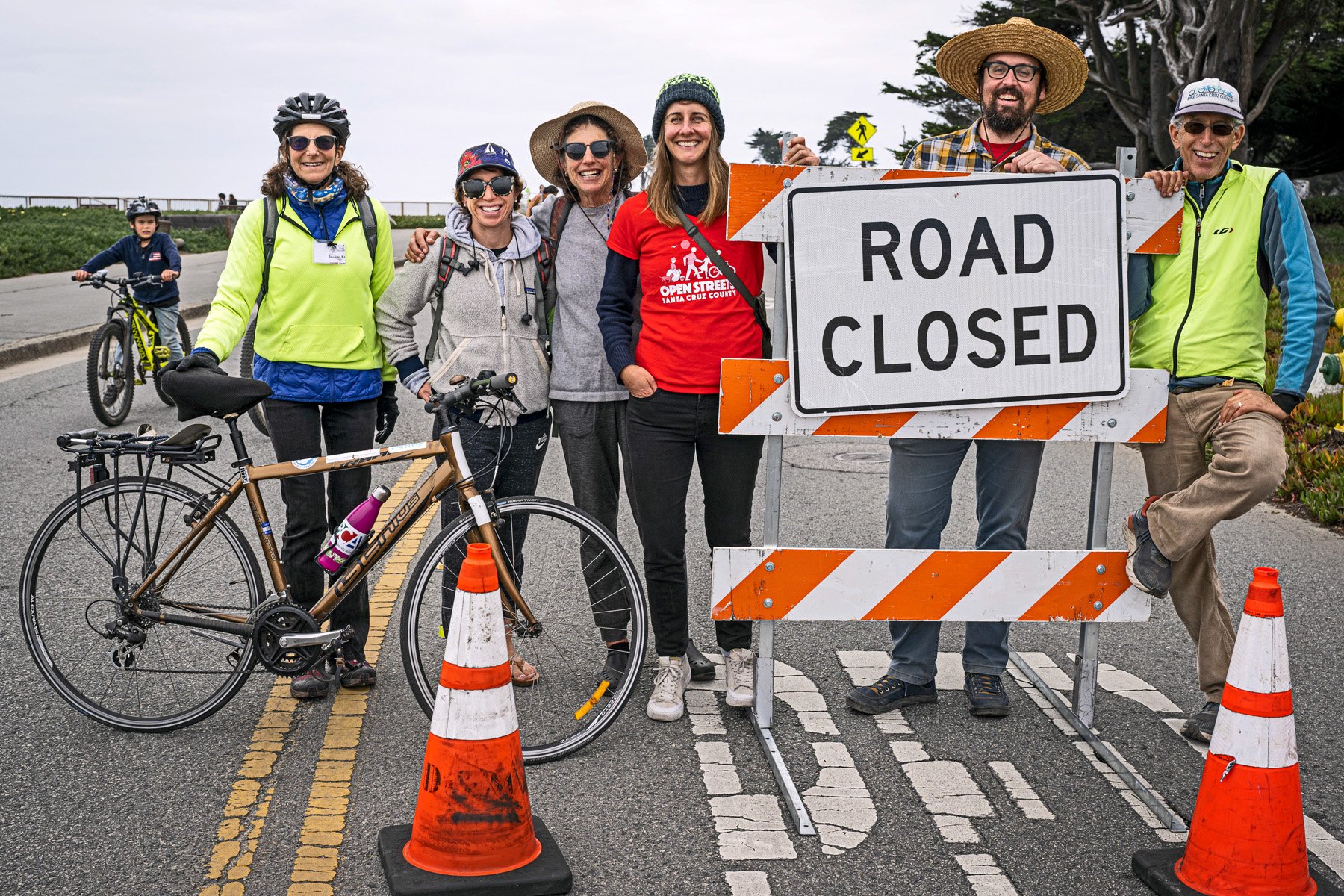 _WCB2913 Open Streets Oct 2022- BSCC Volunteers.jpg