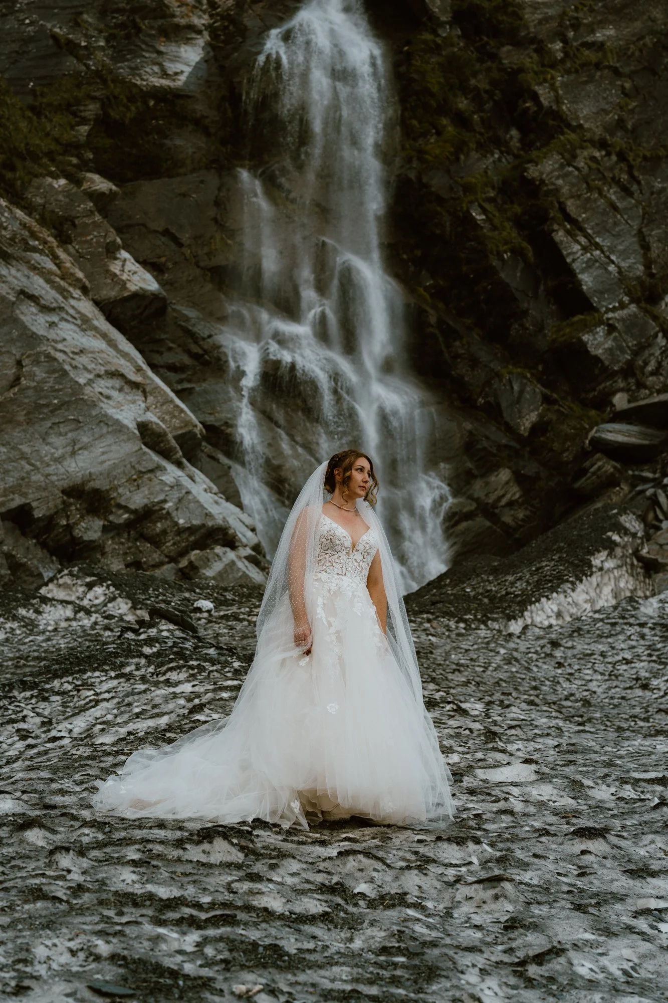 Hannah + Chris Socials Quality - Ray Tiddy 148.jpg