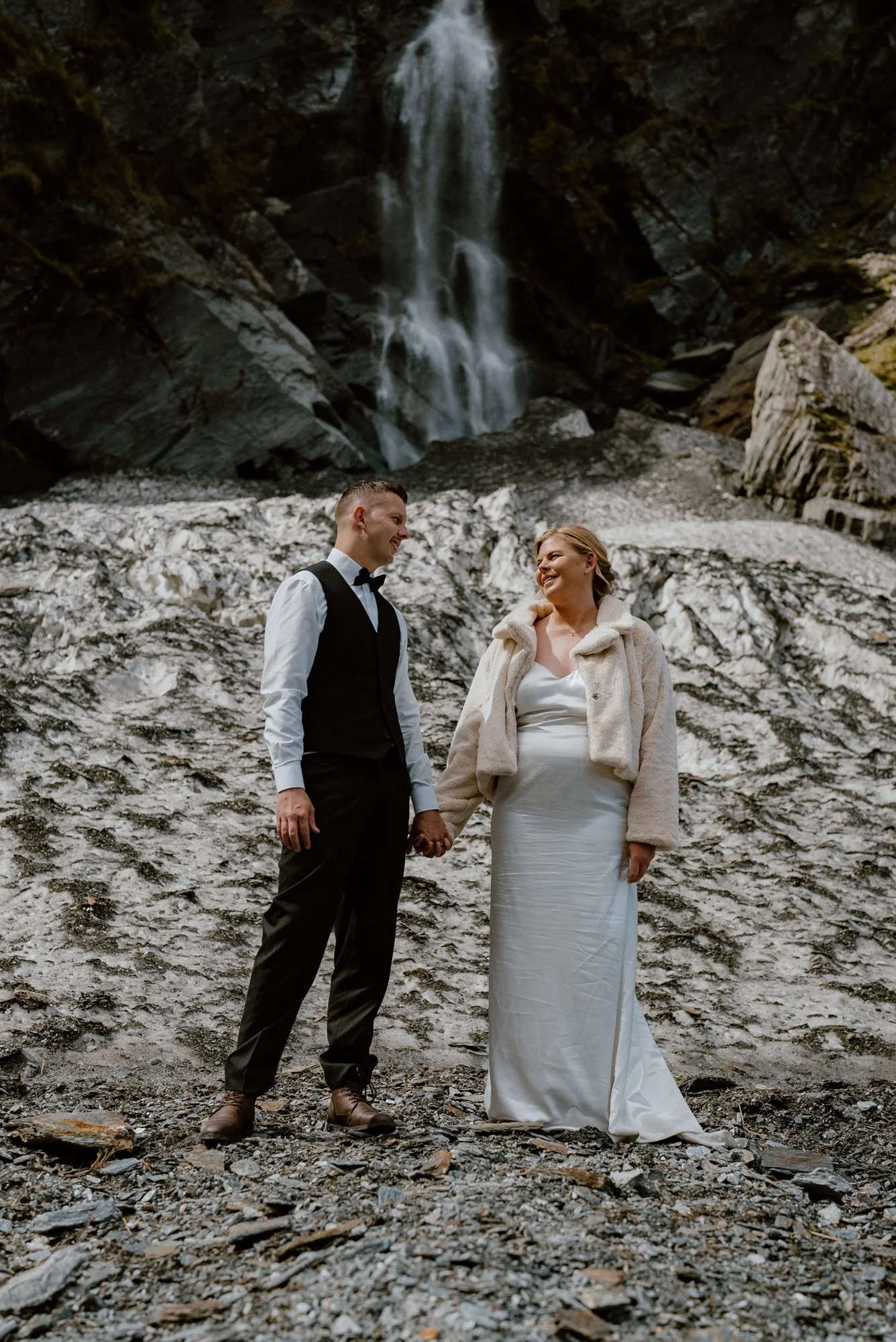 Aaron + Bex Social Quality - Ray Tiddy 177.jpg