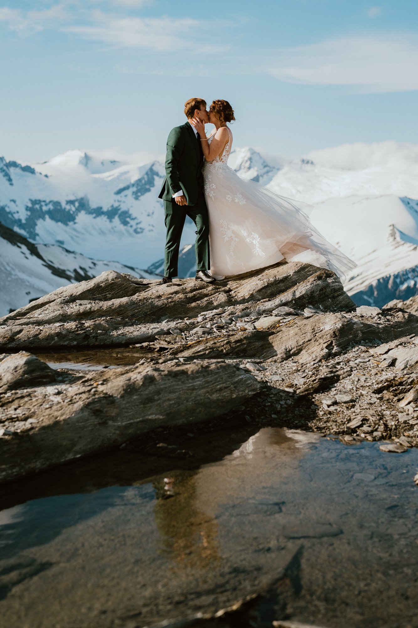 Hannah + Chris Socials Quality - Ray Tiddy 185.jpg