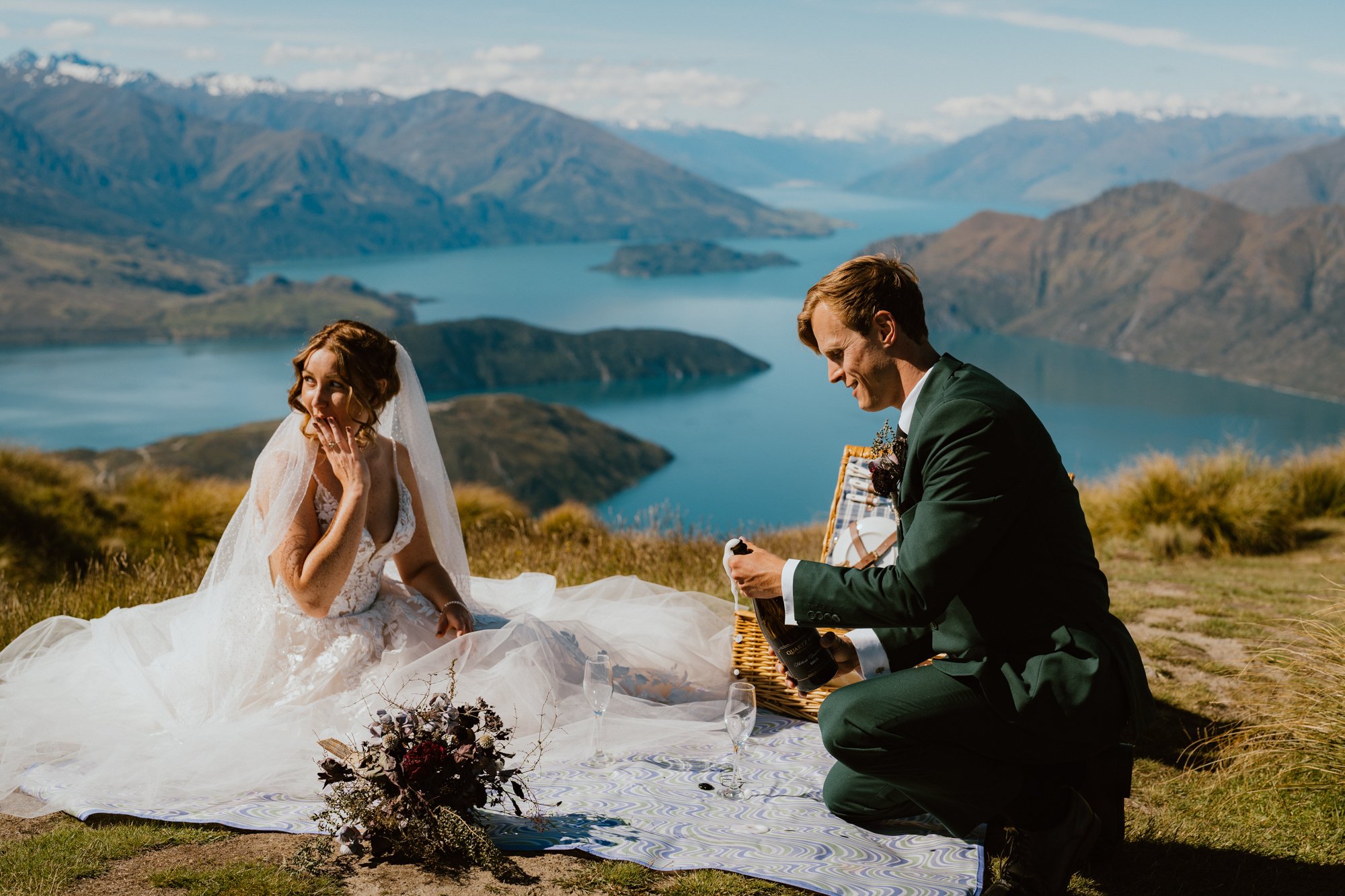 Hannah + Chris Socials Quality - Ray Tiddy 111.jpg