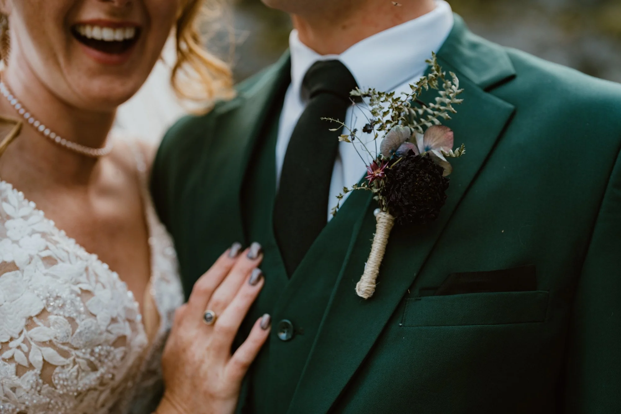 Hannah + Chris Socials Quality - Ray Tiddy 173.jpg