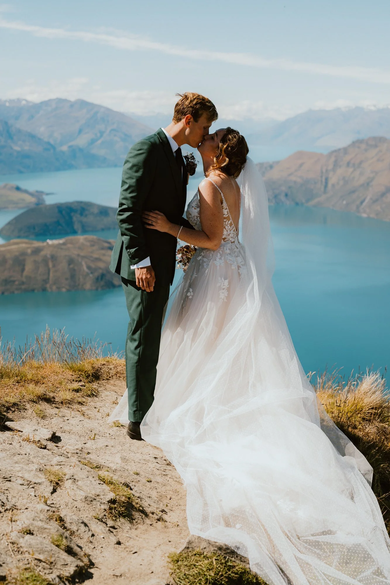 Hannah + Chris Socials Quality - Ray Tiddy 92.jpg