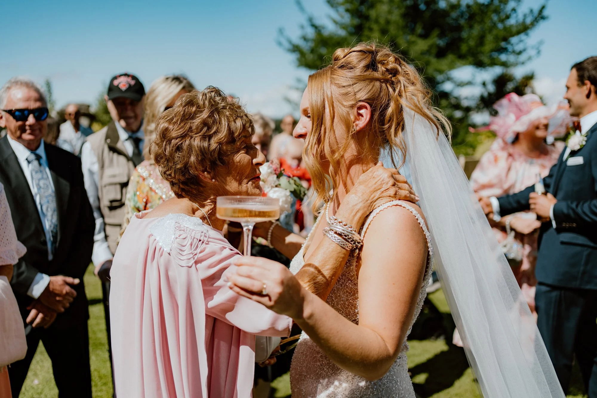 Annaliese + Hamish Low Res - Ray Tiddy 171.jpg