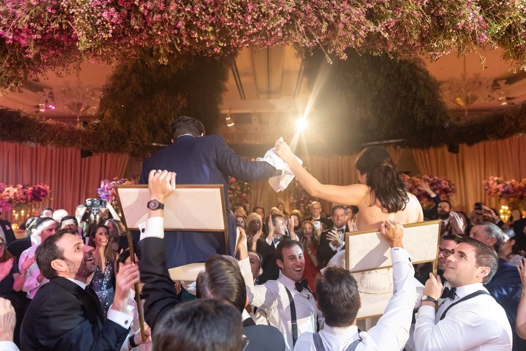 Let's plan the best night of your life.

Planning @kirstinroseevents
Event Design + Floral @jacksondurhamevents
Paper Goods @paradisedesignco
Calligraphy @tarajonescalligraphy
Photography @johncainphotography
Videography @candlelightfilms
Hair @sonia