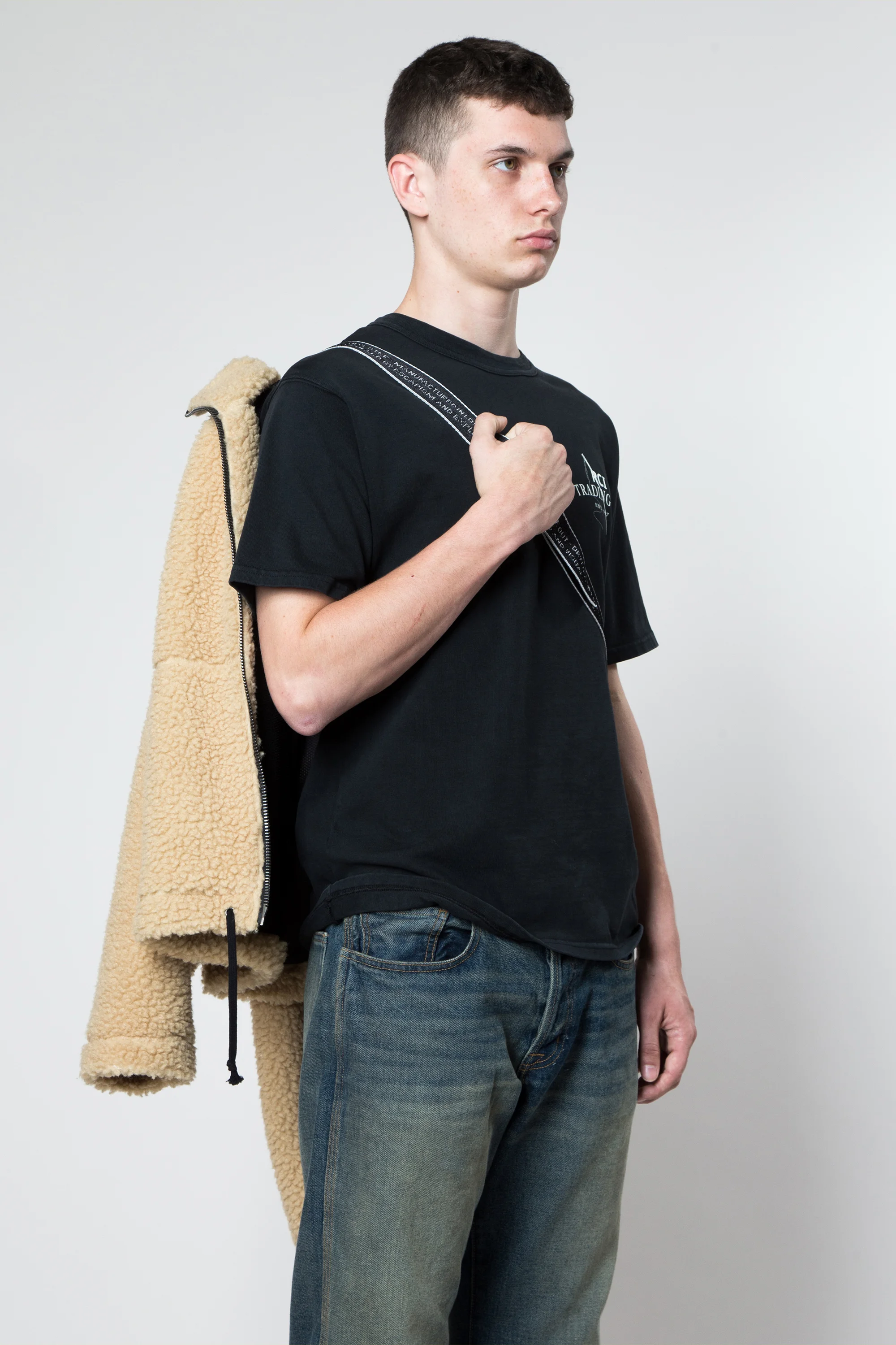 Fleece_Cream_Side_Strap_Cropped.jpg