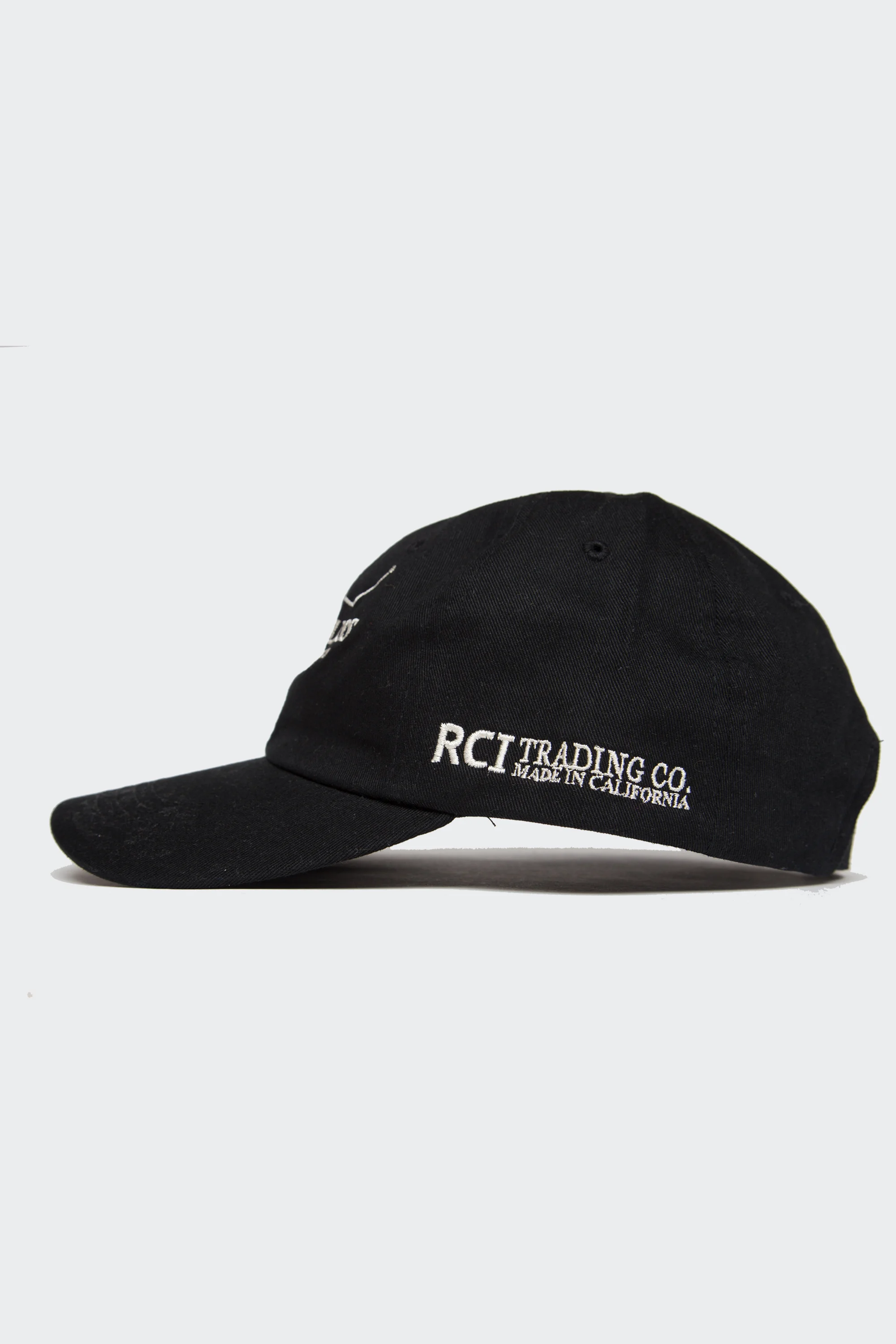 Hat_RoadLessTravelled_Black_Side.jpg