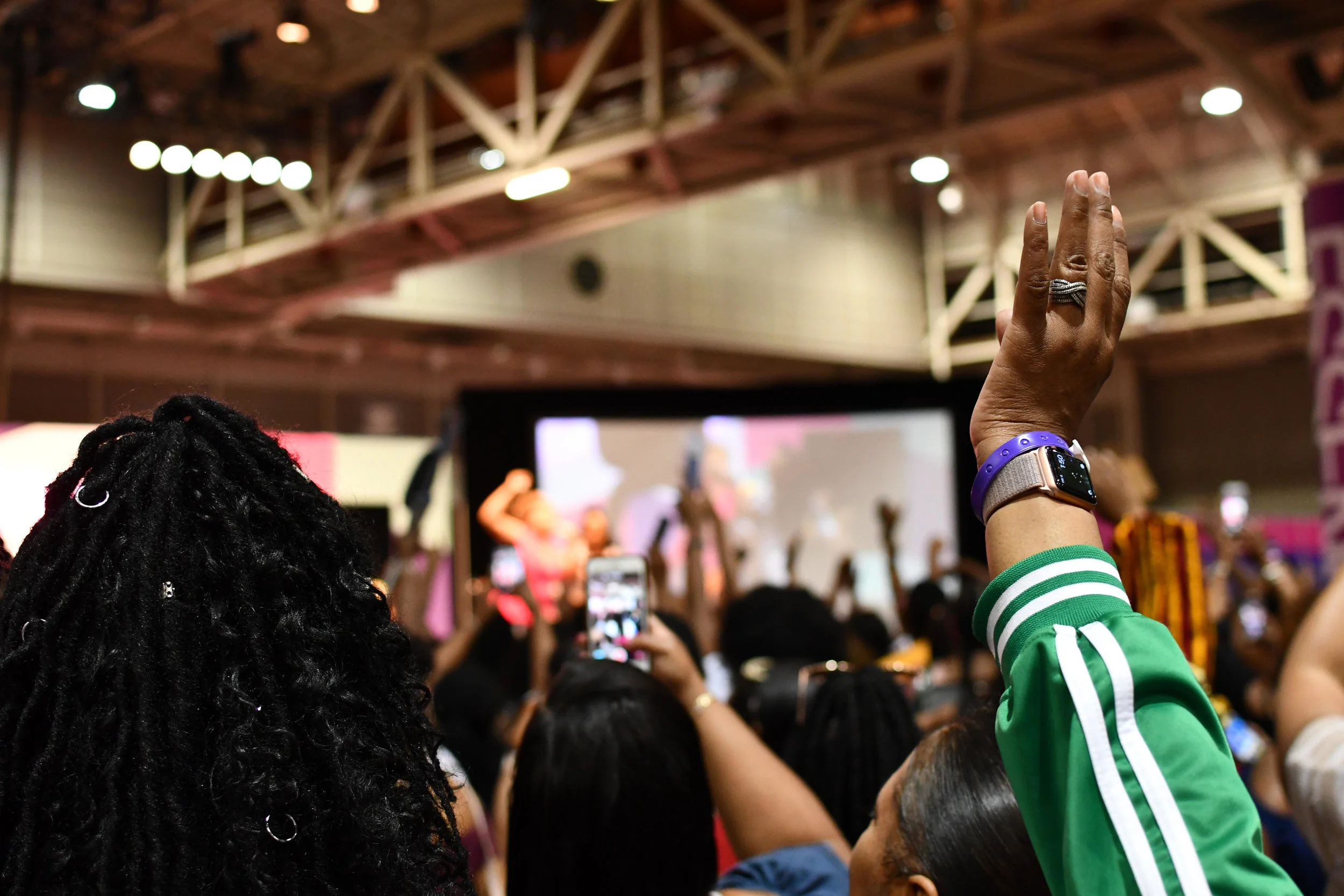 essence fest crwd.jpg
