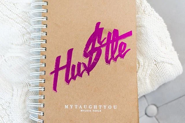 Happy Monday beautiful people, today is admin day over at niajah.com! Keep hustling keep grinding our dreams are waiting 💖✨💖