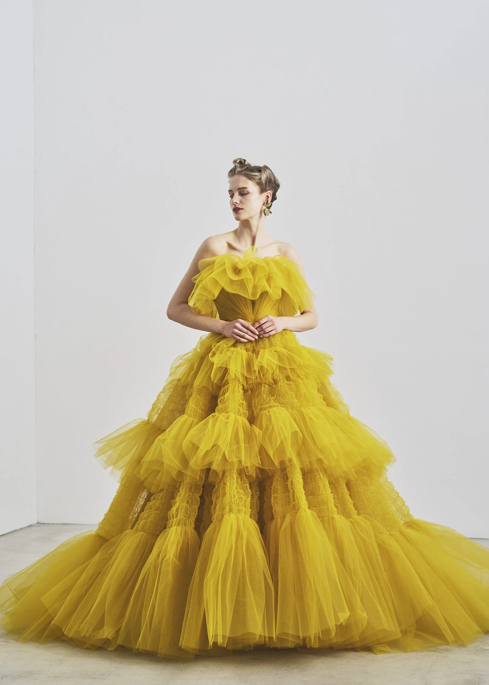 ST-0018_Yellow_F1.jpg