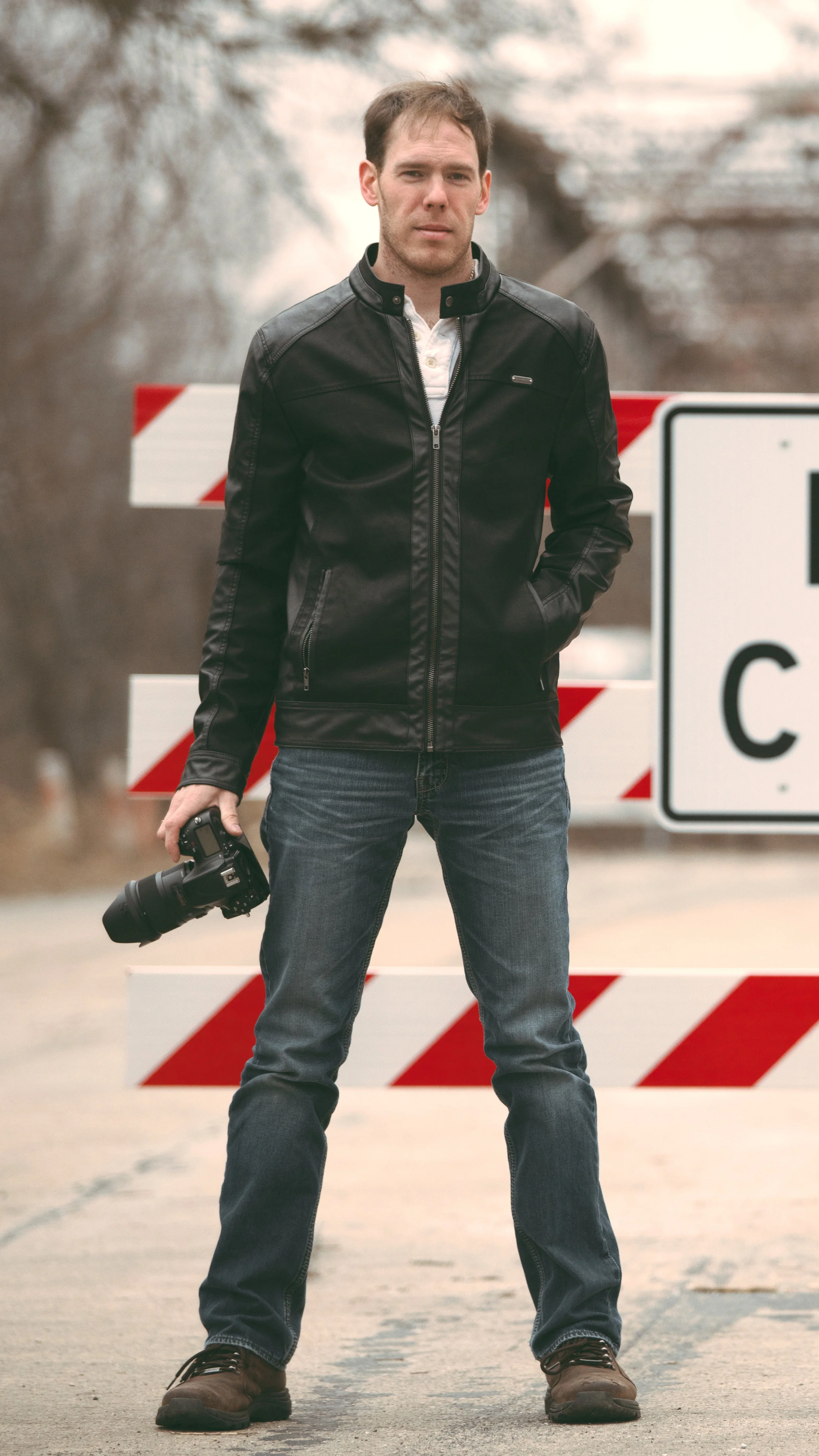 Tyler-Profile-Photographer(16_9-Thumbnail).jpg