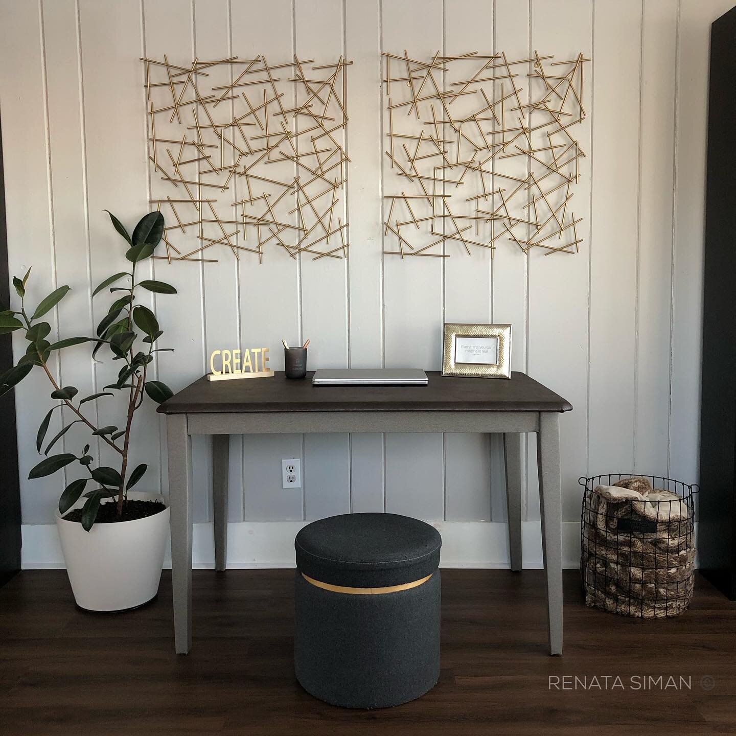 &bull; I got busy this week and turned an old table that was attracting spiders into a modern desk. #boredom #desk #done
____________________________________