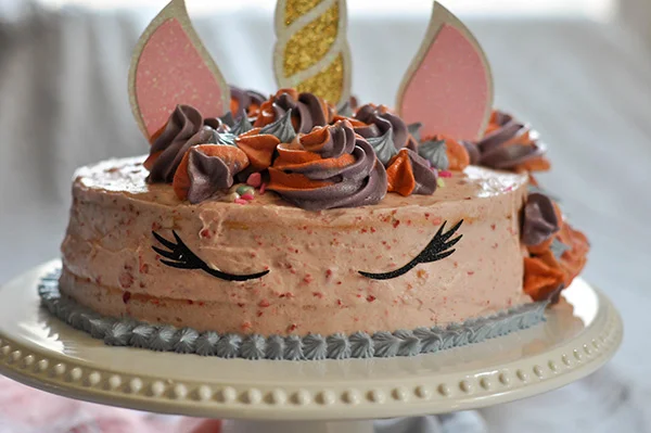 Very Strawberry Unicorn Cake_ECU.jpg