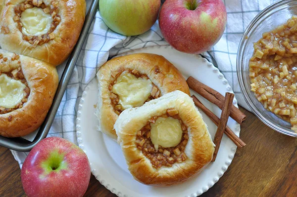 Apple Cream Cheese Kolache_overhead-0069.jpg