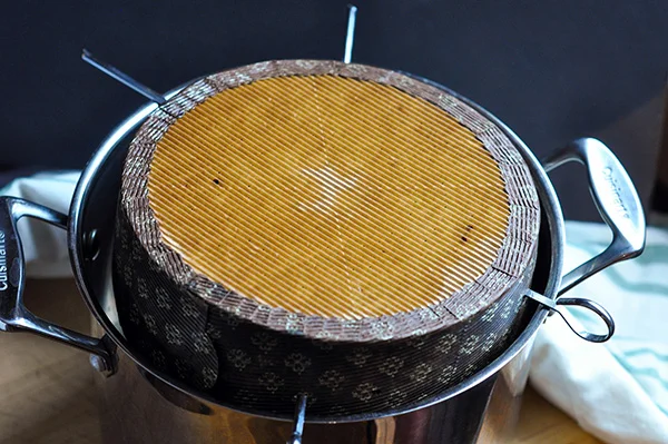 Christmas Pannetone_cooling-0165.jpg