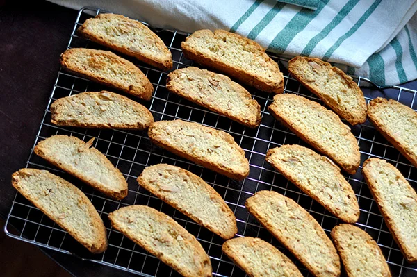 Almond Biscotti With Anise Recipe