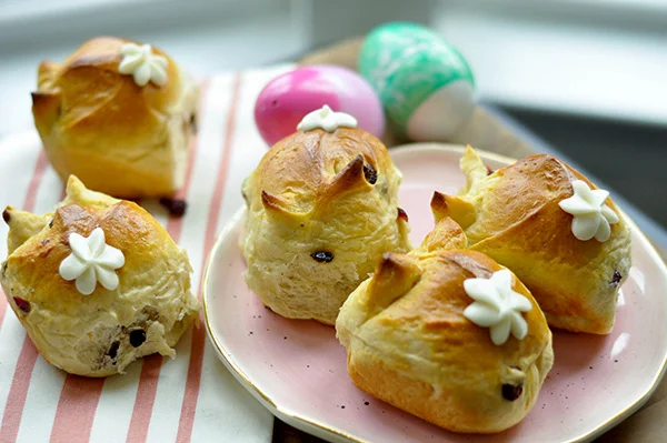 Hot Cross Bun-nies_hero-0098.jpg