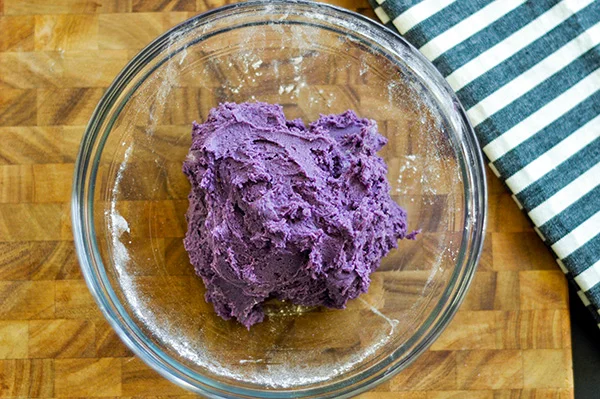 Ube Crinkle Cookies_cookie dough-0096.jpg