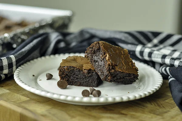 Glossy Brownies_2 plate centered.jpg
