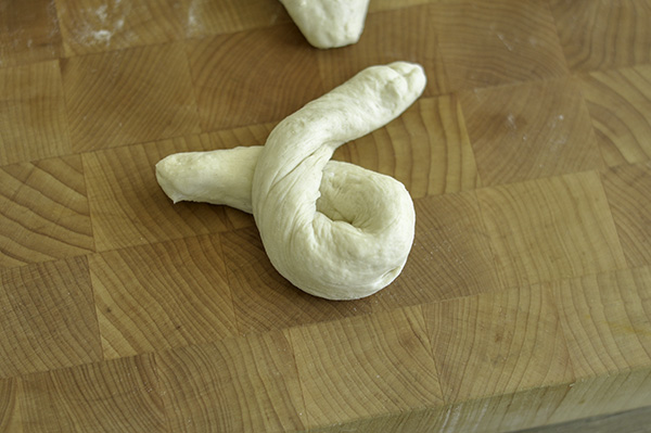 Garlic Knots_Dough loop.jpg