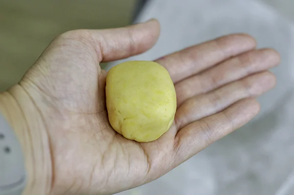 Pineapple Tarts_Shaped Tart.jpg
