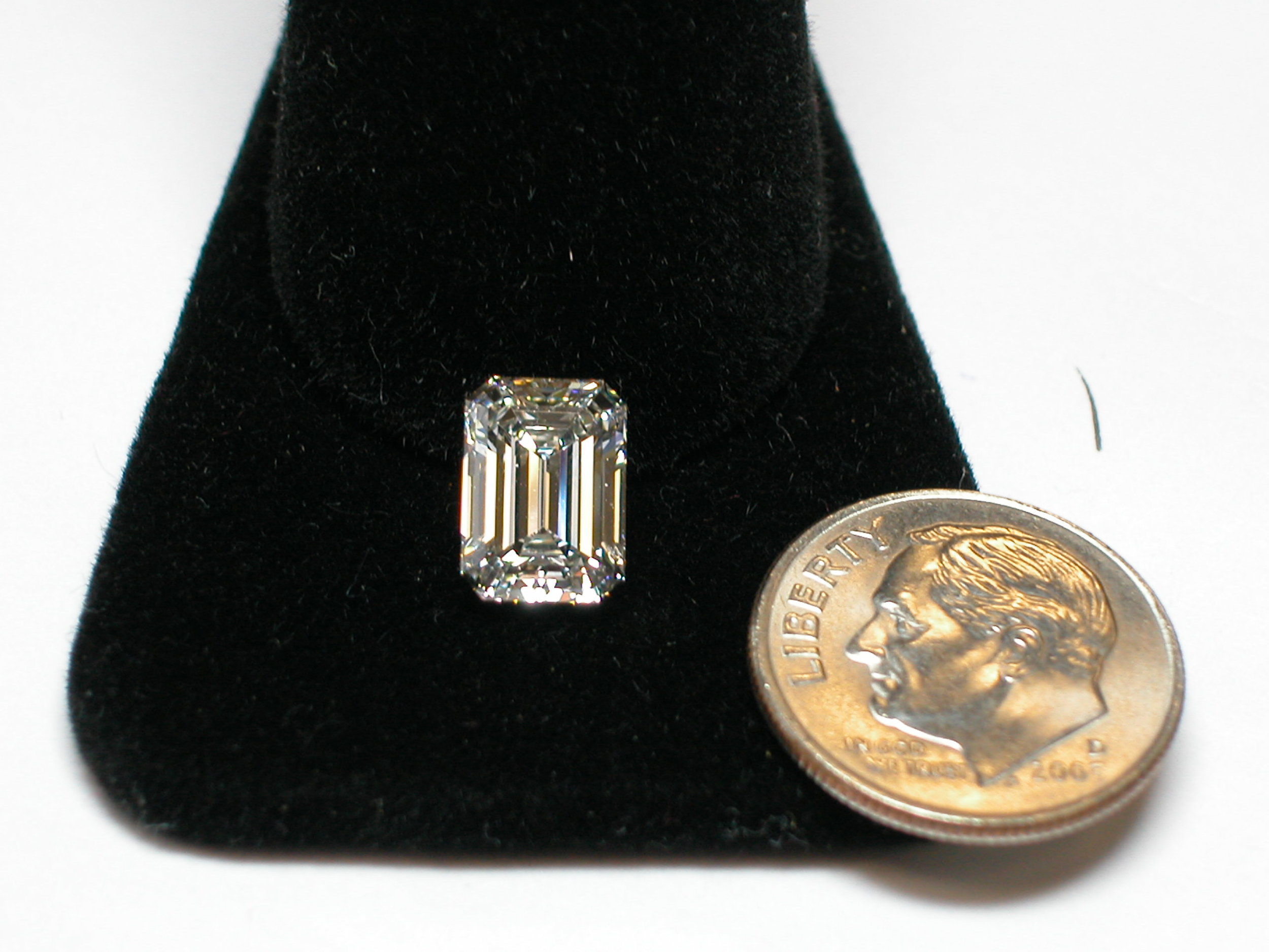 2.32ct Emerald Cut GVVS2 Diamond