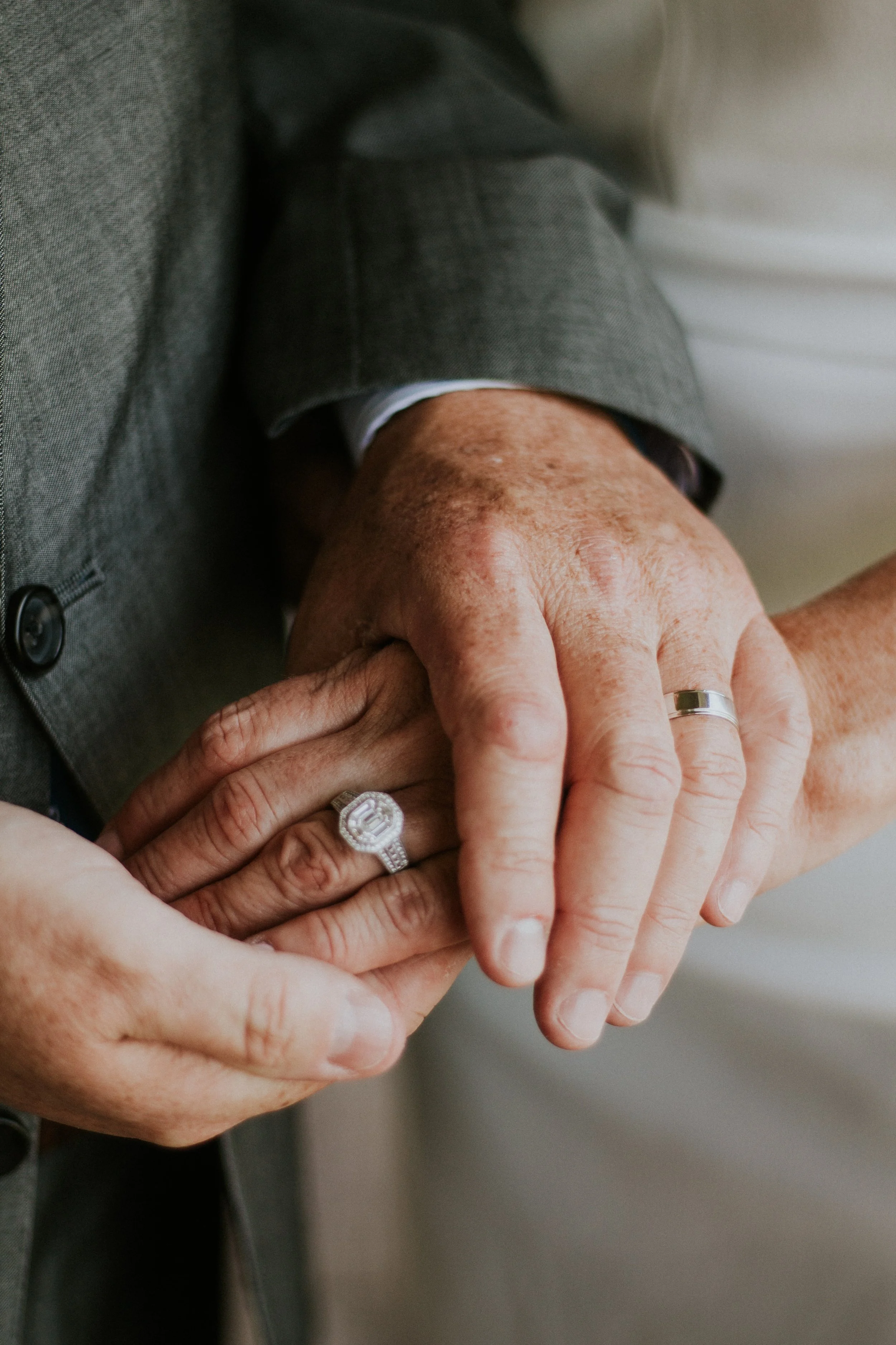 intimate wedding ceremony