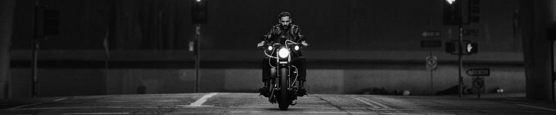 andres_salazar_dean_bradshaw_motorcycle_5.png