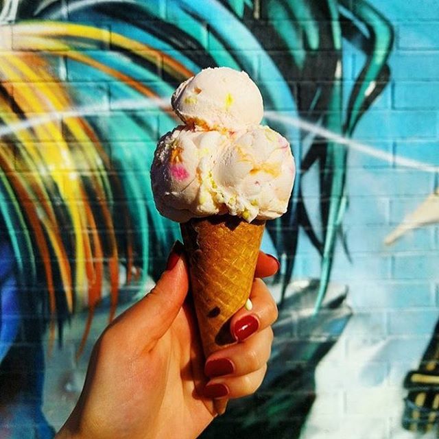 If we were playing game of cones this colourful unicone would be a winner, Thanks @eugeniegallizioli for sharing the ice cream luv! #leplateau #mtl #icecream #montrealfood #mtlfood #summer