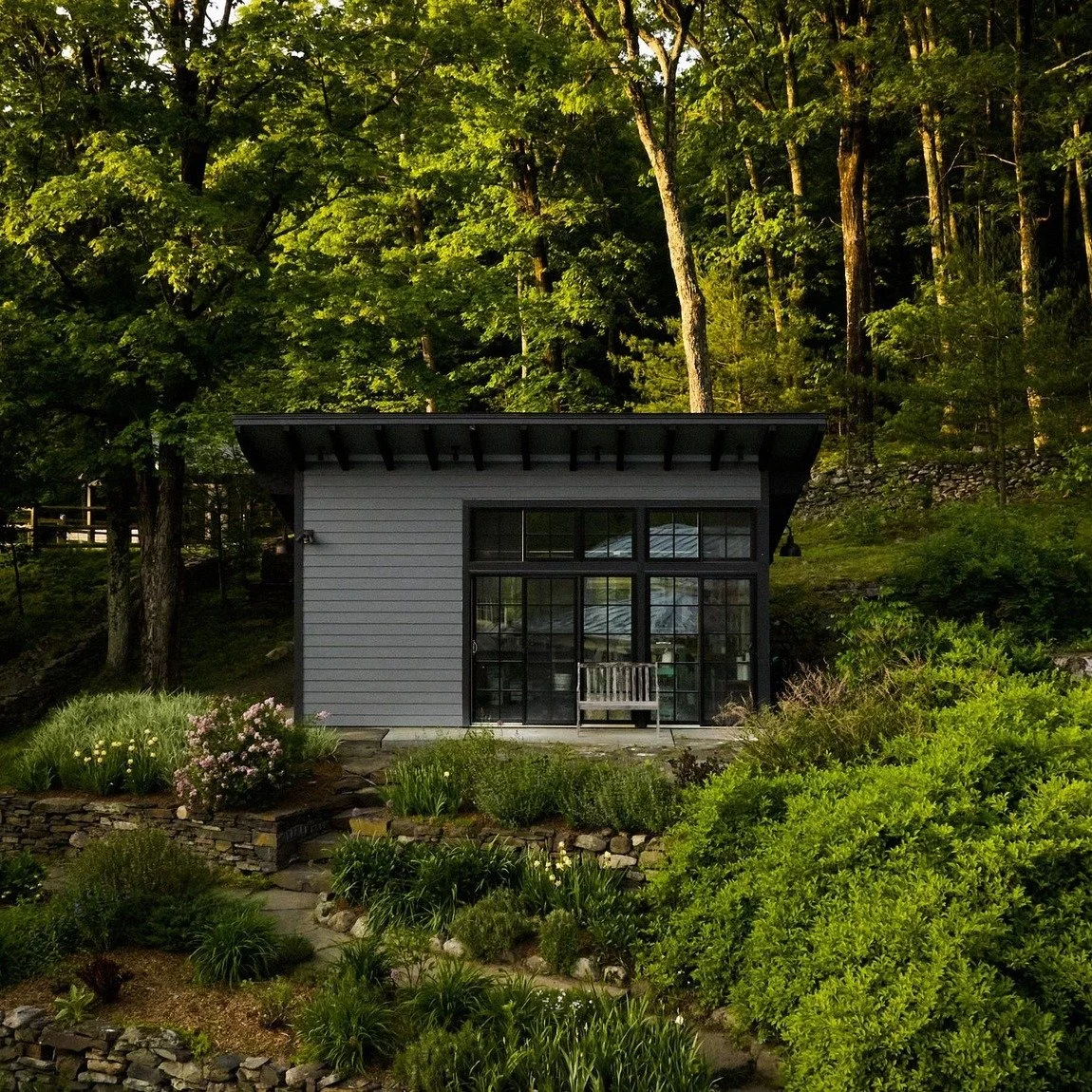 Building materials play a huge role in sustainability. The construction industry contributes significantly to carbon emissions, but eco-friendly material choices are becoming essential. From reducing embodied carbon with recycled steel and sustainabl