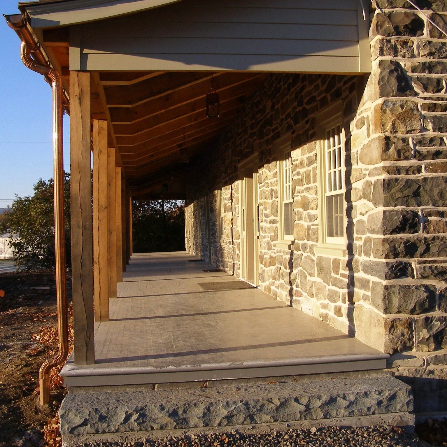 Balancing form and function is at the core of everything we design. Great architecture should look beautiful and enrich the lives of those who live and work in the space. By blending our designs with the surrounding landscape, we create environments 