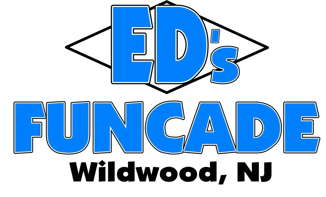 EDs+Funcade+logo+Back+hood+-+Sign+2018-05-15.jpg