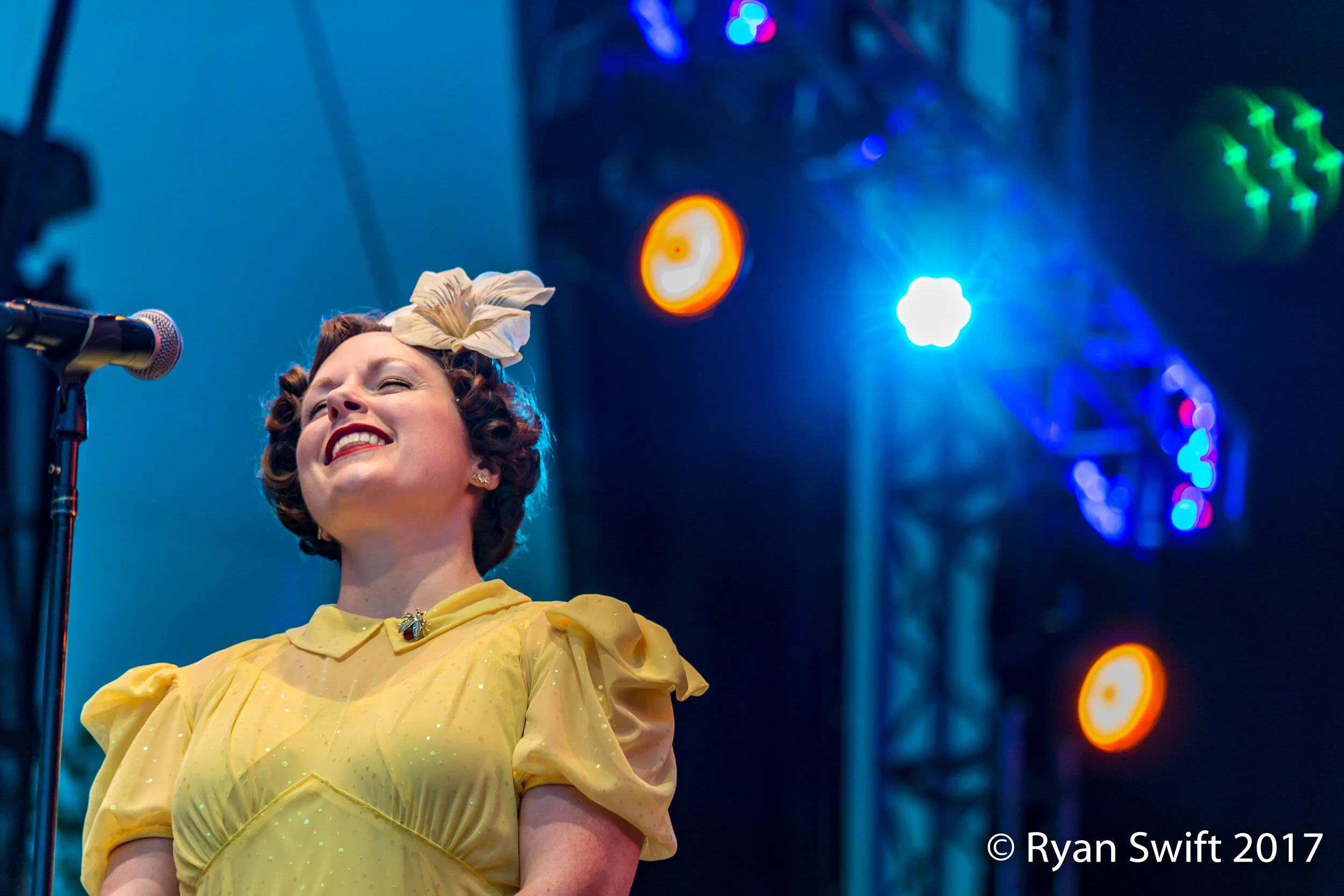 midsummer-night-swing-2017---rhythm-serenaders_40237070343_o.jpg