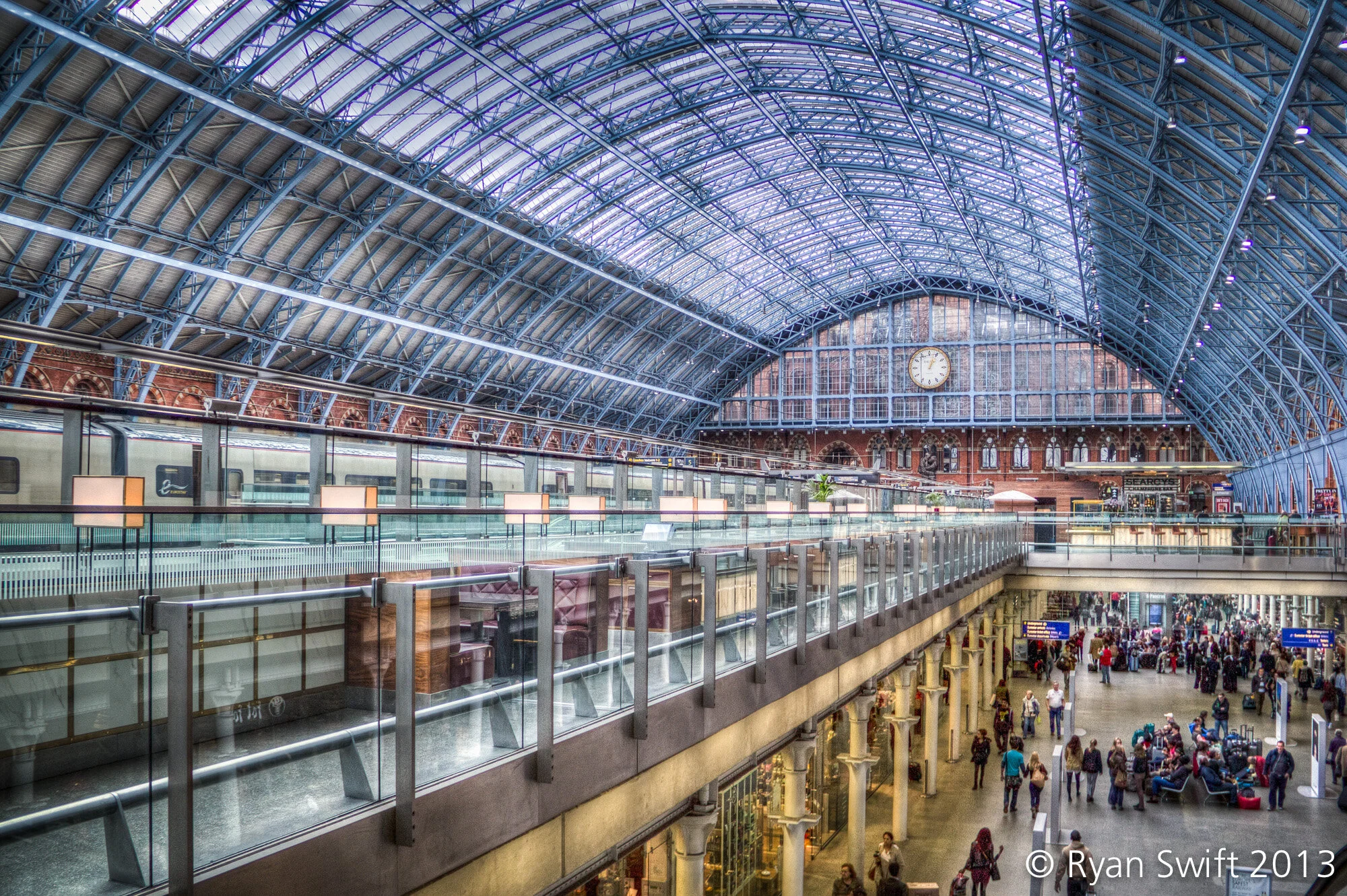 st-pancras-train-station_10662596575_o.jpg