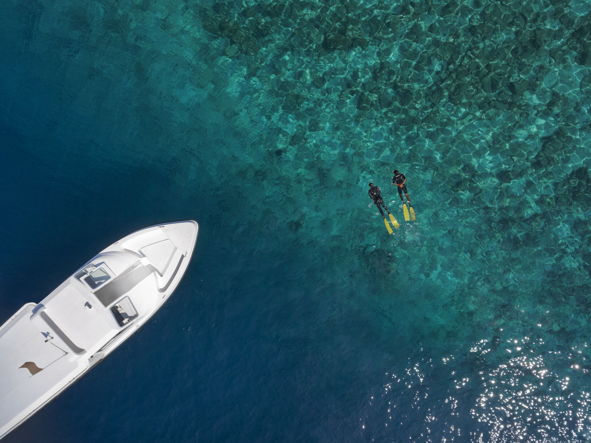 Cheval Blanc - boat-experiences-snorkelling.jpg