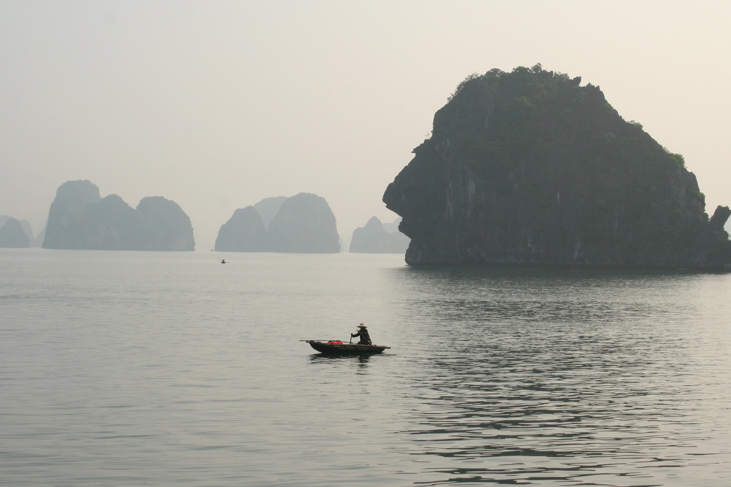 Halong-Bay-Vietnam-head-rock.jpg