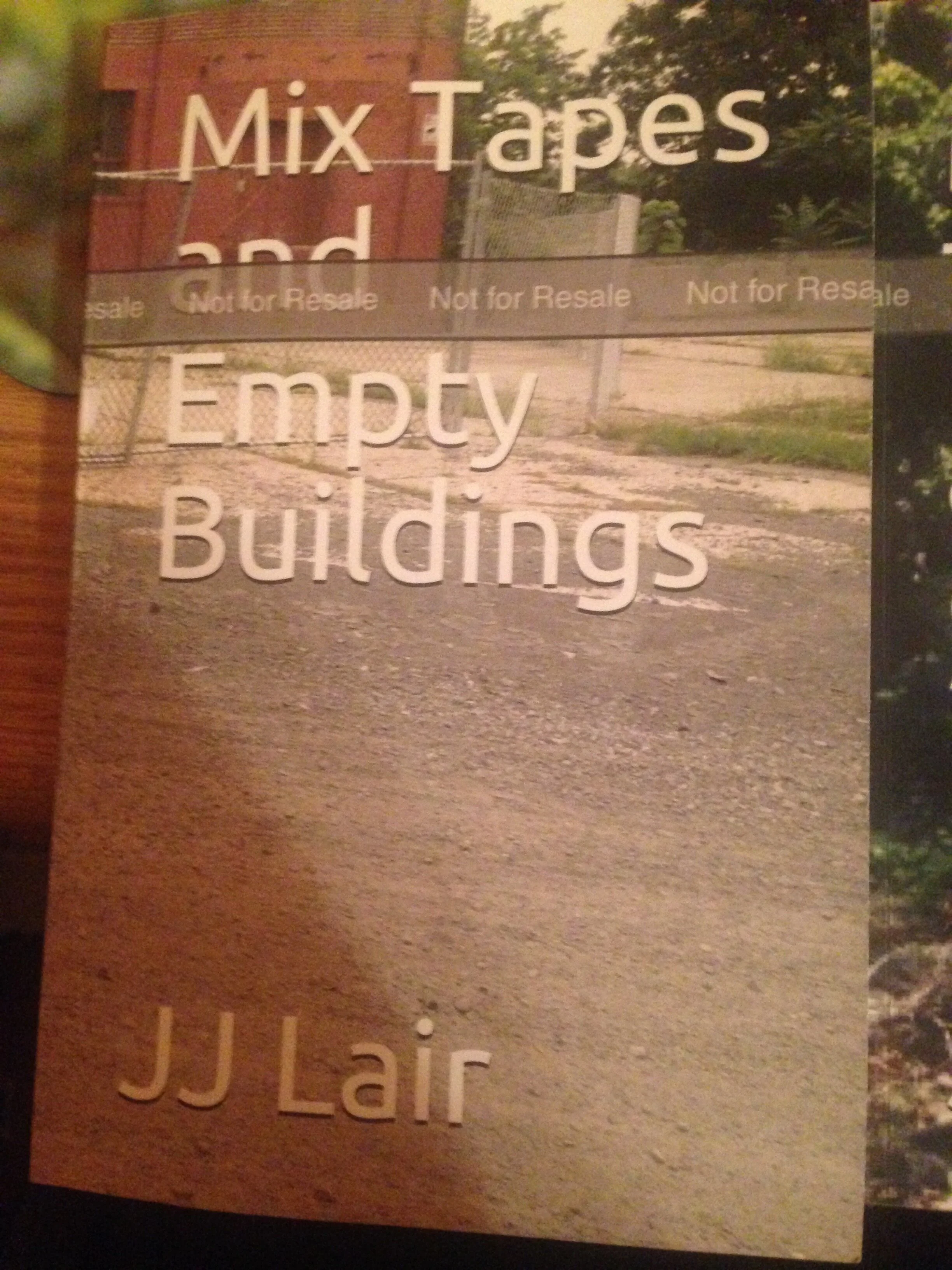 Boy Lee's first kiss 