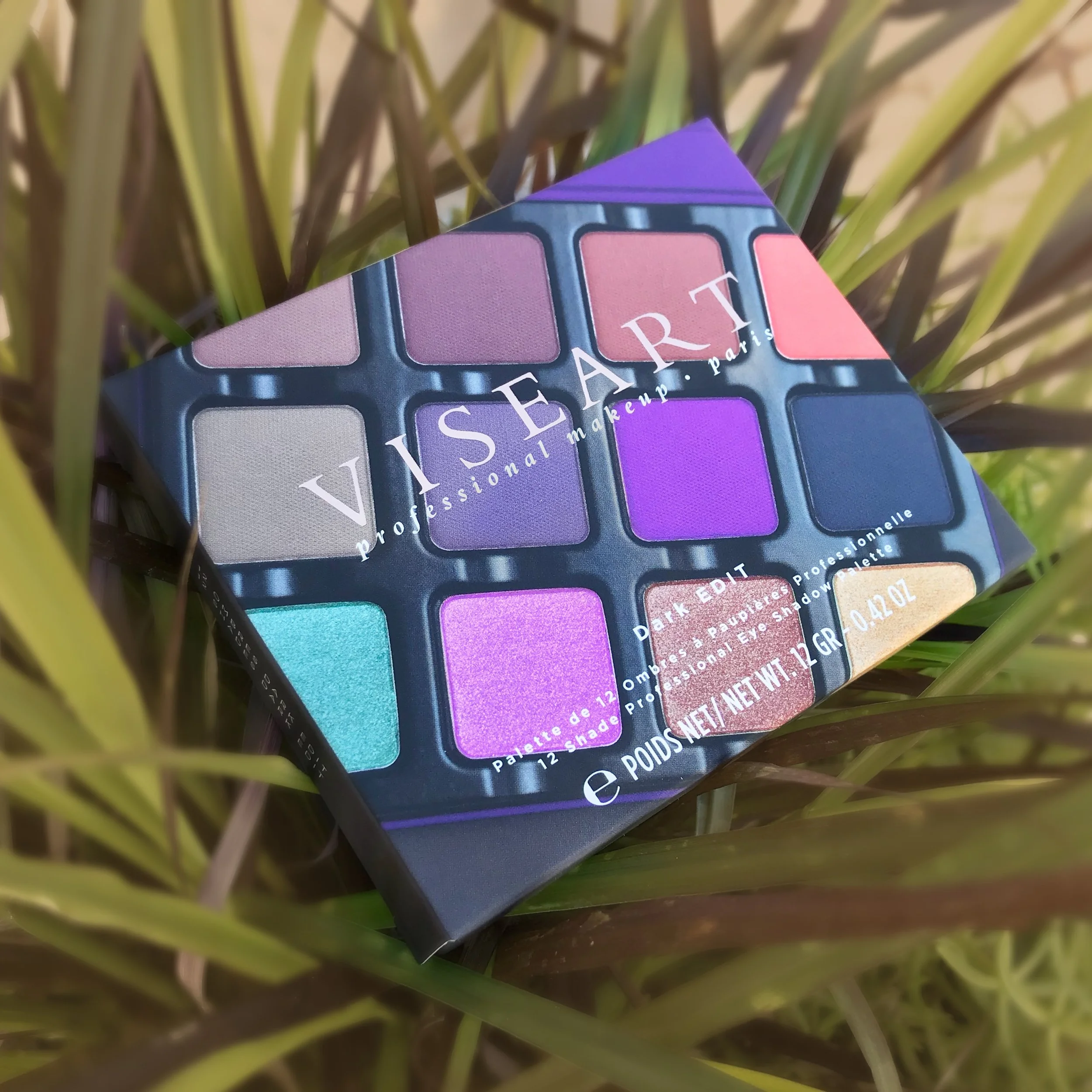 Getting Dark with the New VISEART Dark EDIT Eye Shadow Palette