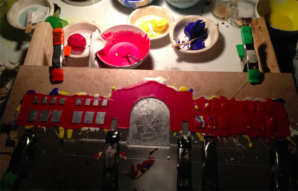 Moulding template, parafin crayon wax stratification 