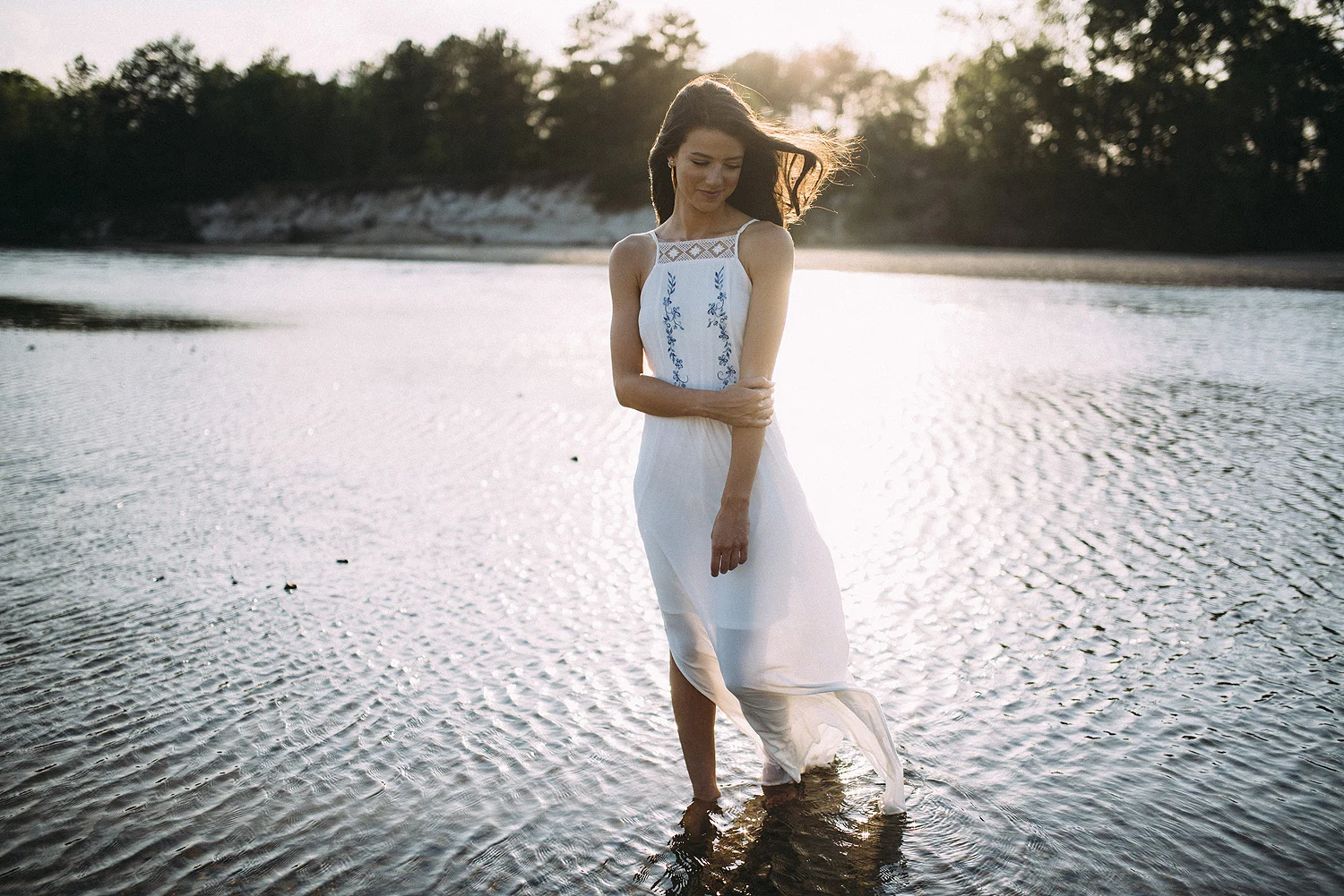 Taylor-Bluff-Creek-Senior-Portraits_Online_0106.jpg