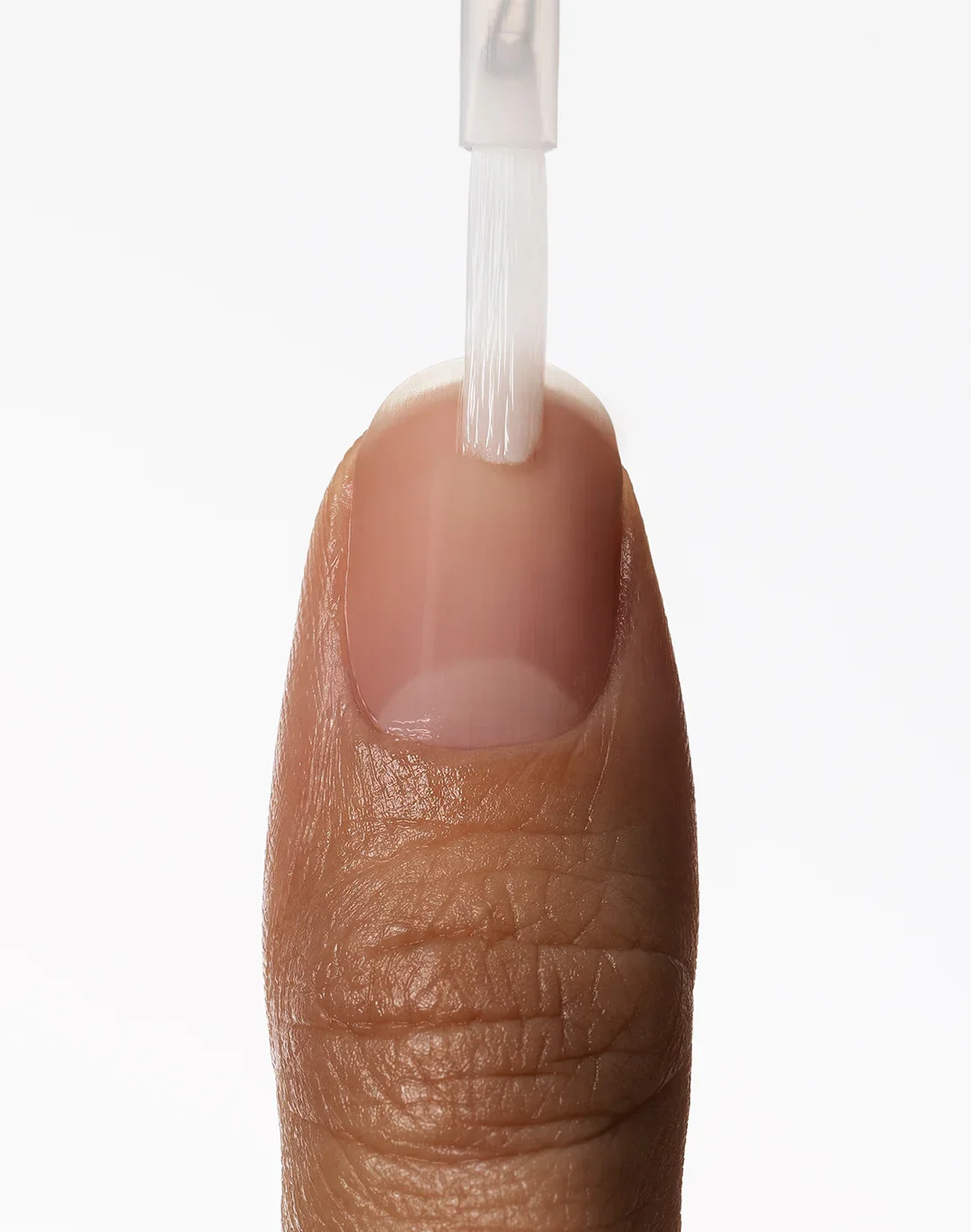 ephd_nail_brush_closeup_lifestyle_1024x@2x.webp